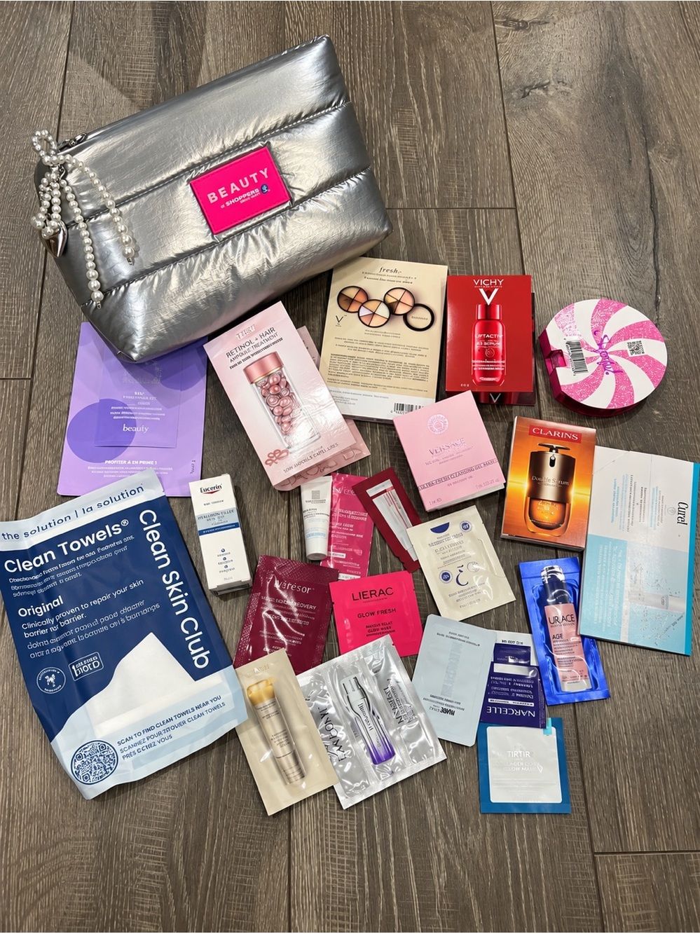 Shoppers Beauty Sample Bundle with Cosmetic Bag